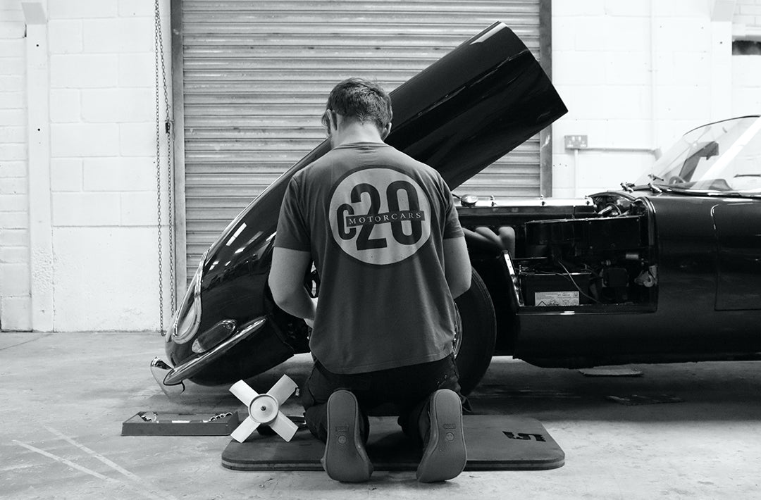 20th Century Classic Cars
ドイツ語/フランス語/英語版 20th Century Classic Cars. TASCHEN Books